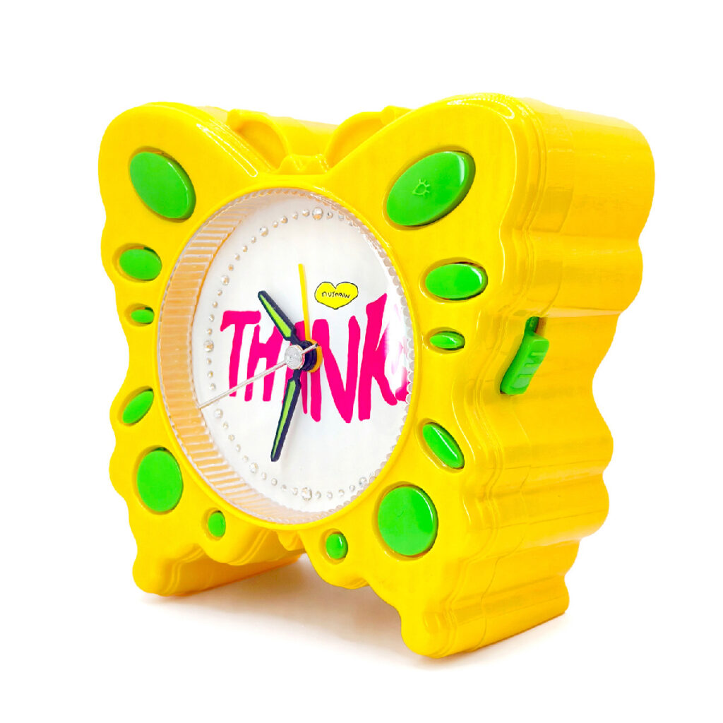 NUSNAW BUTTERFLY CLOCK 너스나우 나비 시계 (YELLOW)